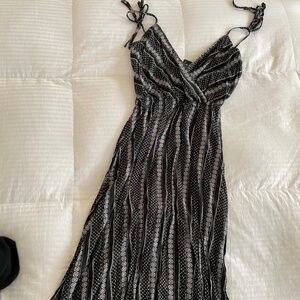 Lulus Black Stripped Maxi Dress